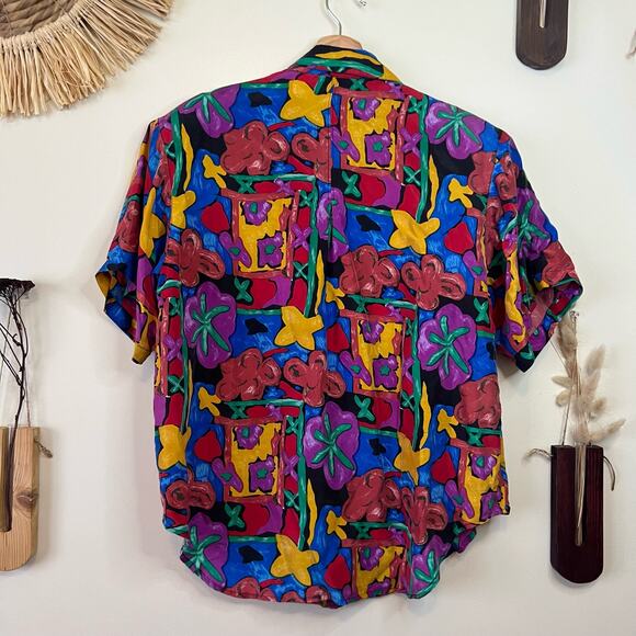 Vintage IN Private 100% Silk Medium Women's Button Down Short Sleeve - Picture 3 of 4